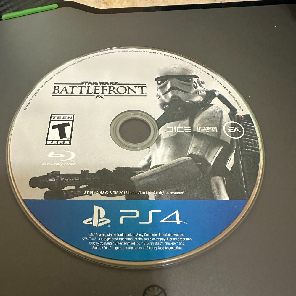 Star Wars: Battlefront (Sony PlayStation 4 PS4, 2015) Disc Only